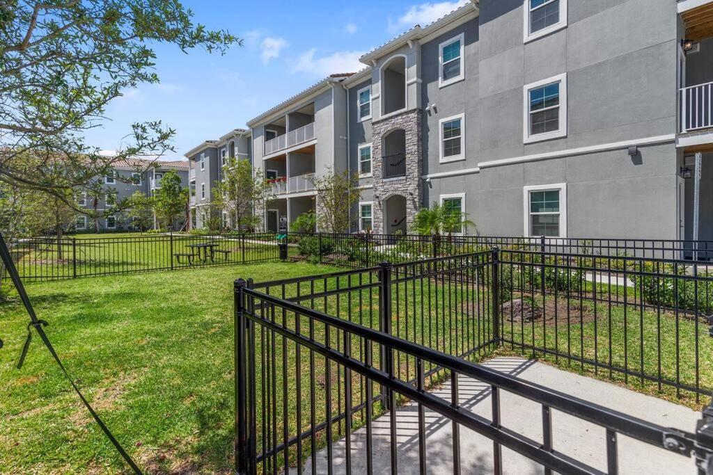Elegant 2 Bed/2 Bath Apartment In Melbourne Fl Exterior foto
